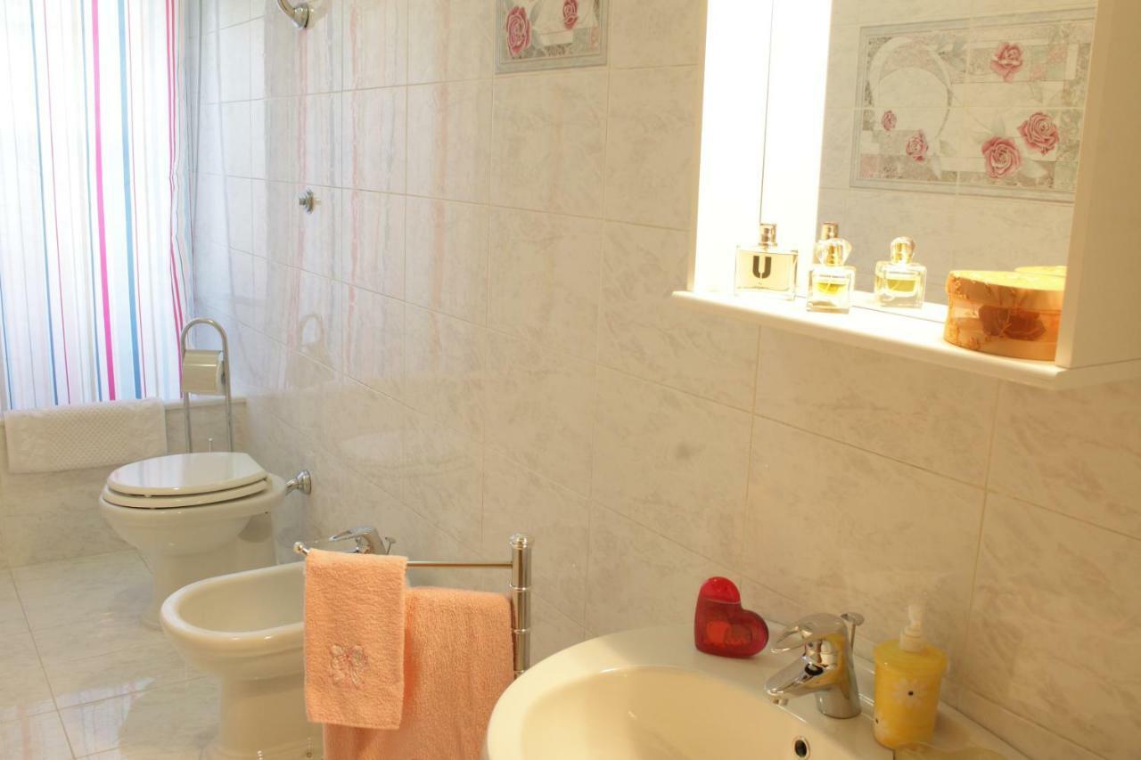 Vesuvio Bed & Breakfast สกาฟาติ ภายนอก รูปภาพ